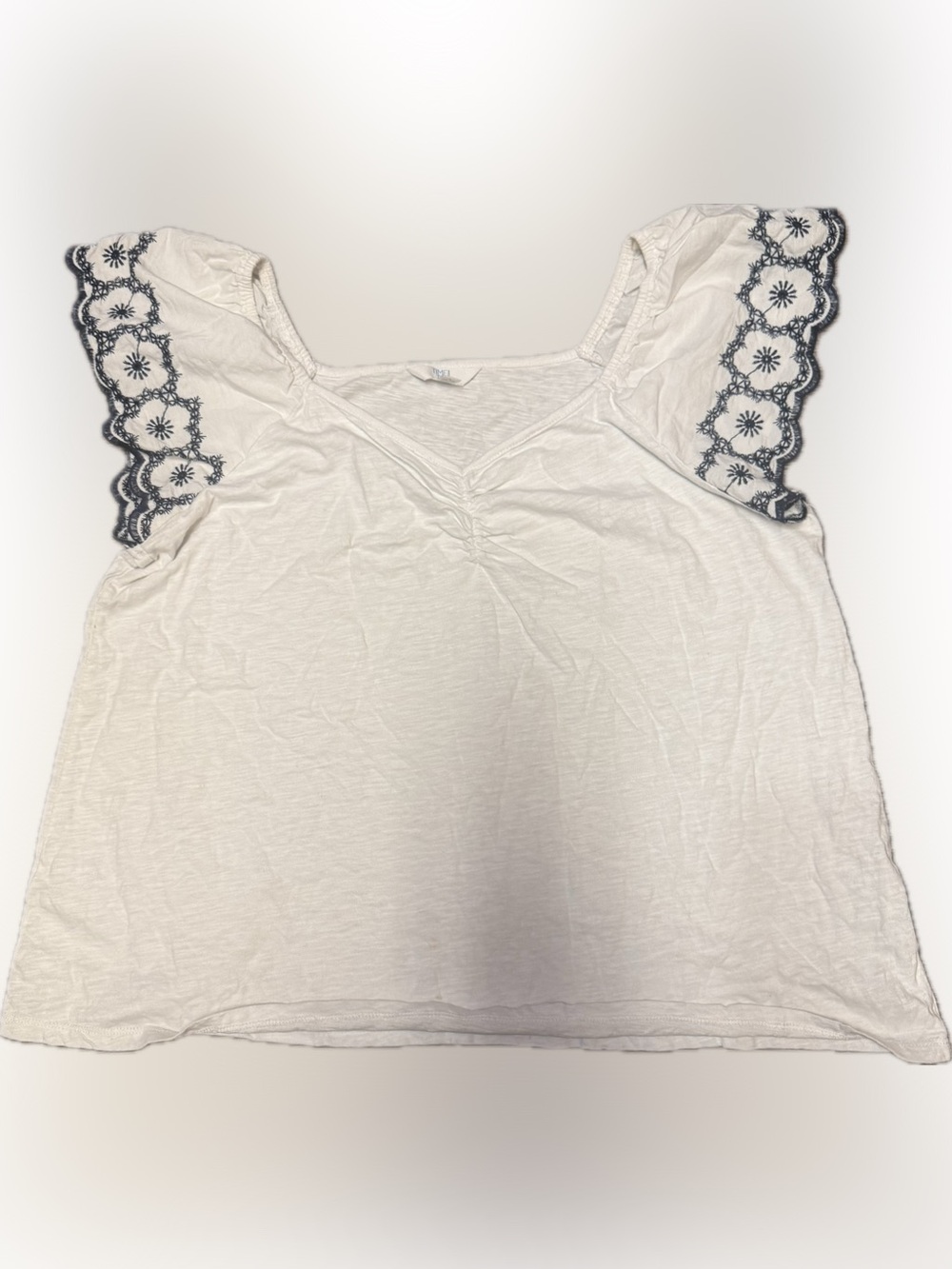 Time & Tru White Eyelet Sleeve V-Neck Top | Sz L (12-14)